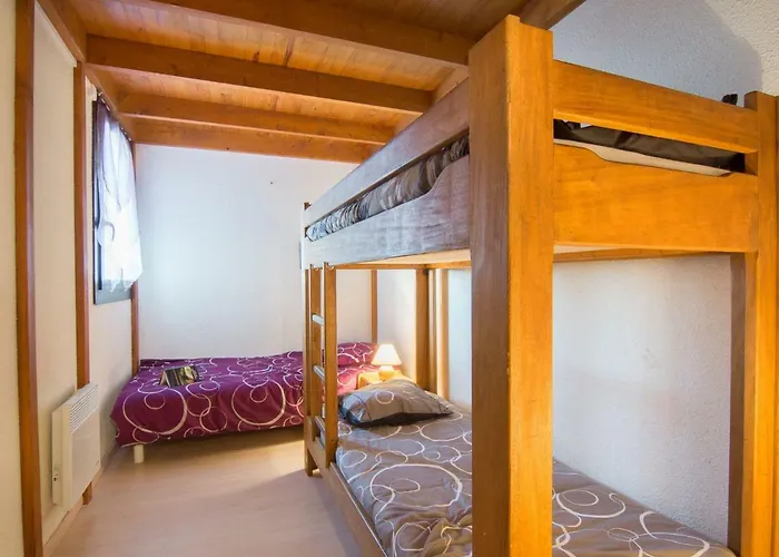 Douc-7 By Interhome شقة *